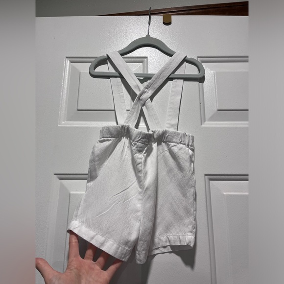 Edgehill Collection White Linen Shortall Overalls Size 18 Month Adjustable Strap - Picture 3 of 16
